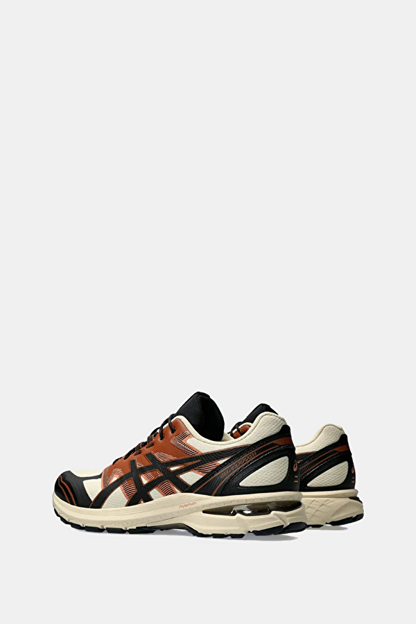 Cream Sneaker 4
