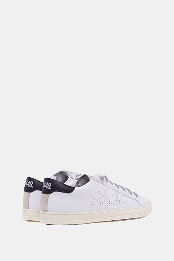 White Sneaker 3