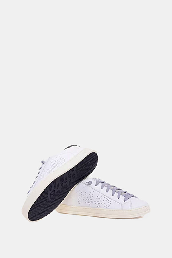 White Sneaker 4
