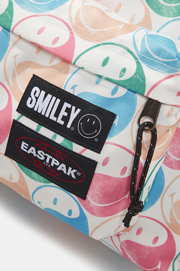 Smiley Day Pak'r S Smiley YY Color Sırt Çantası 5