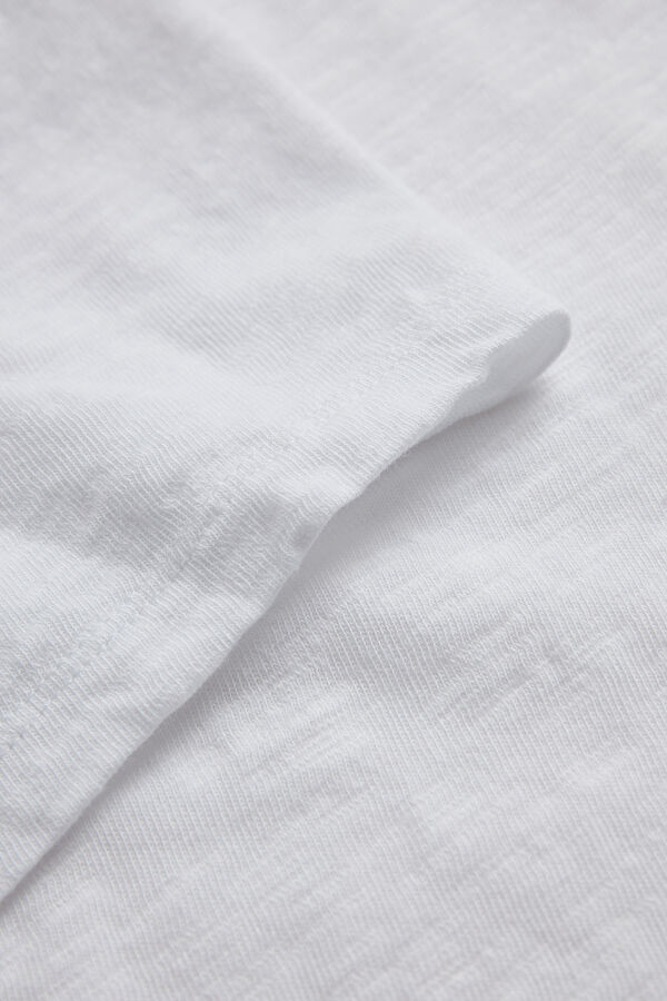 Beyaz Bisiklet Yaka T-Shirt 4