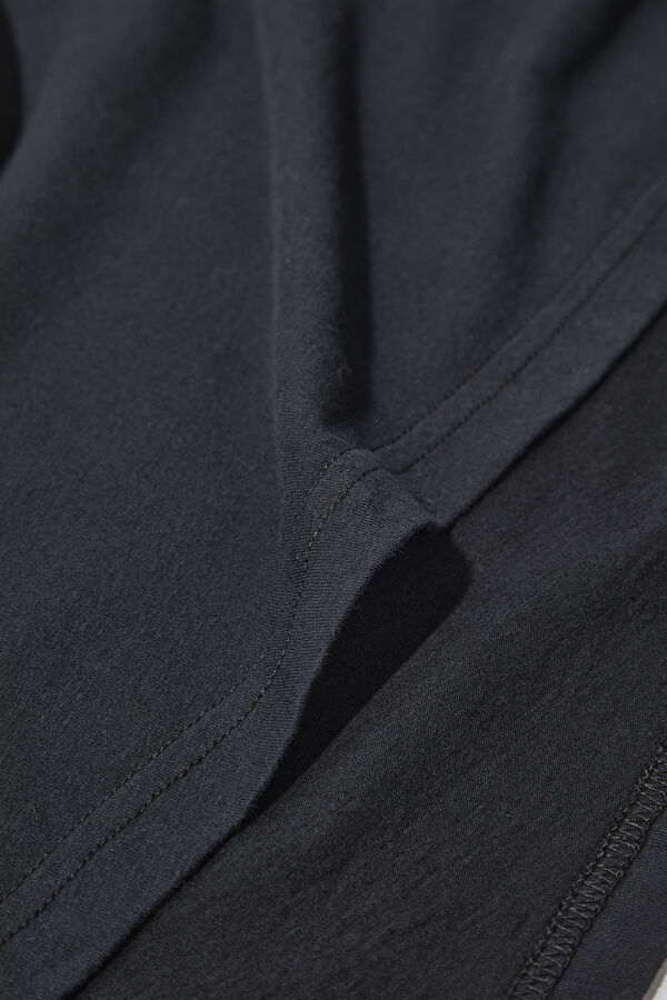 Oversize Black Tshirt 4