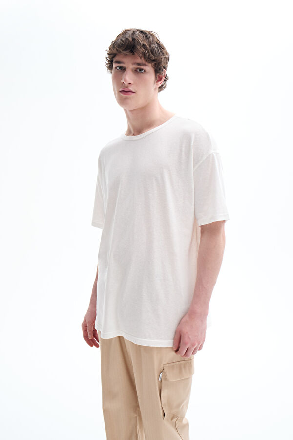 Oversize Beyaz Bisiklet Yaka T-Shirt