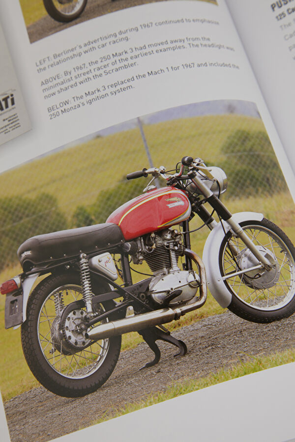 The Complete Book of Ducati Motorcycles 7