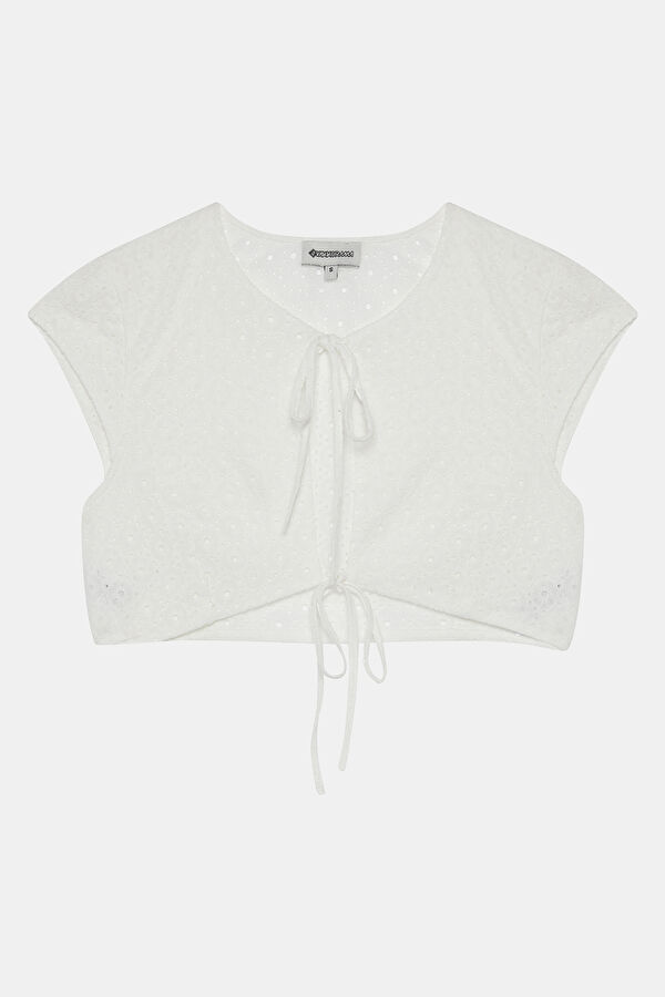 Off-white short-sleeved women's blouse 3