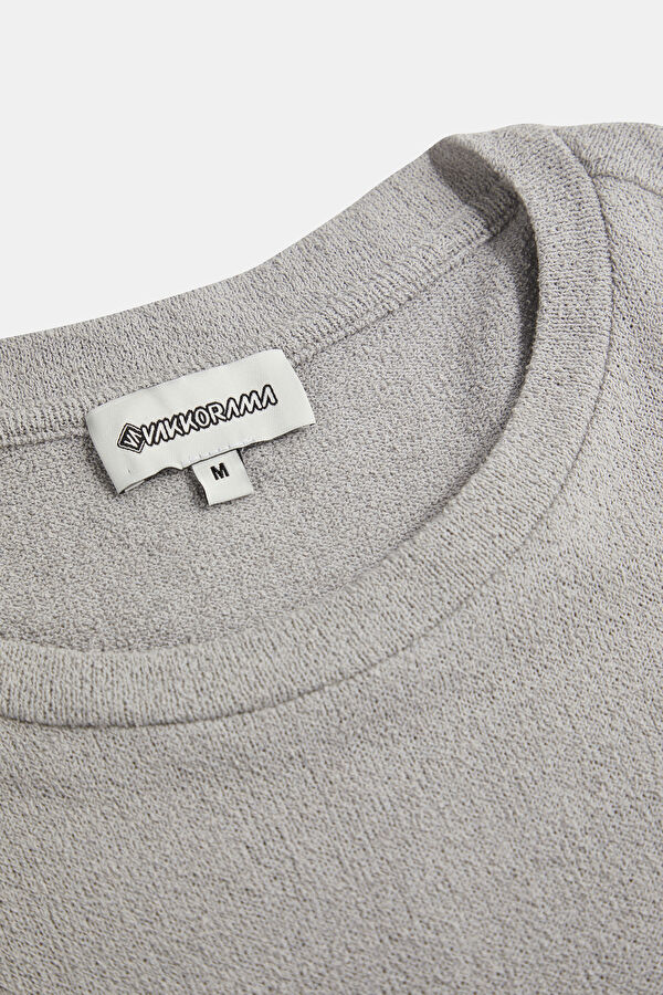 Gray Crew Neck Embroidered T-Shirt 3