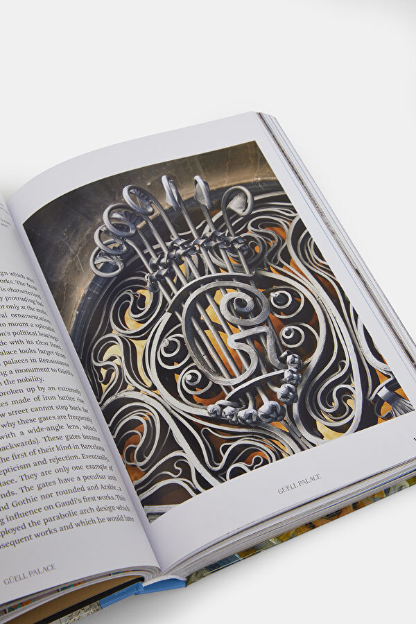 Gaudi 40th Edition 10