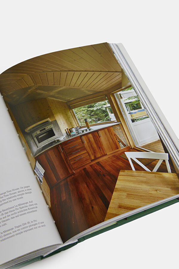 Multicolor Book 11
