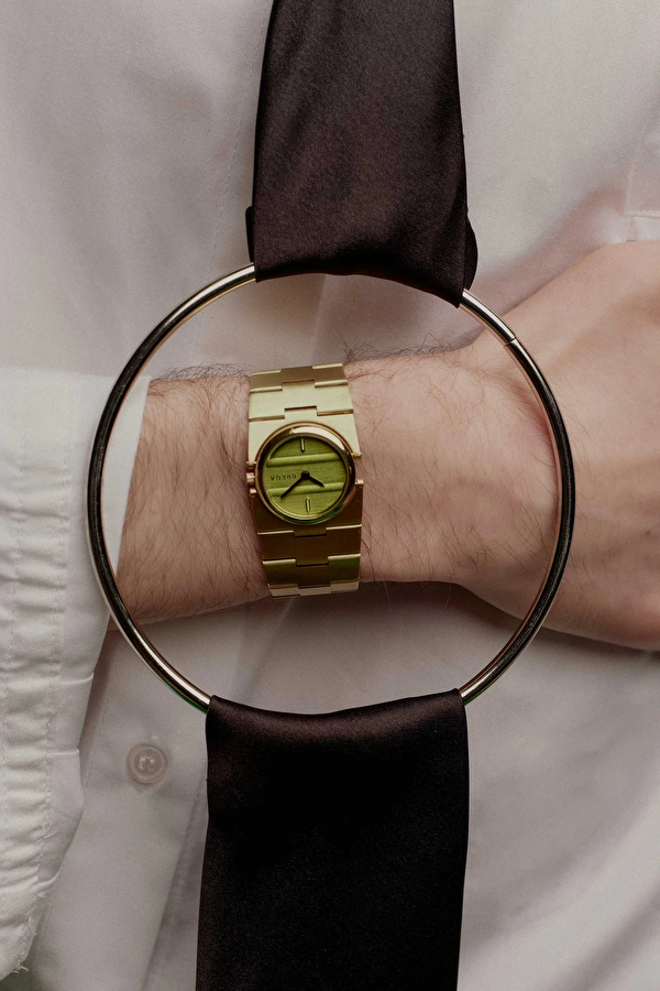 Sync 1752E Gold and Metal Bracelet Watch 25 mm 6