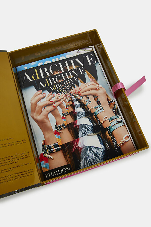 AdR Book: Beyond Fashion 8