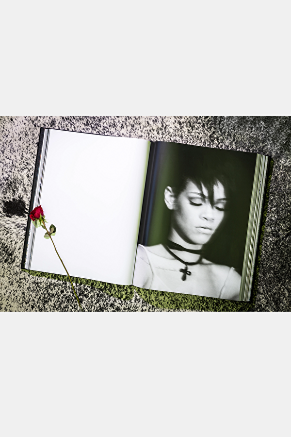 Multicolor Book 4