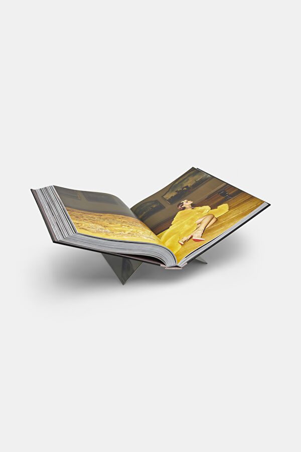 Multicolor Book 6