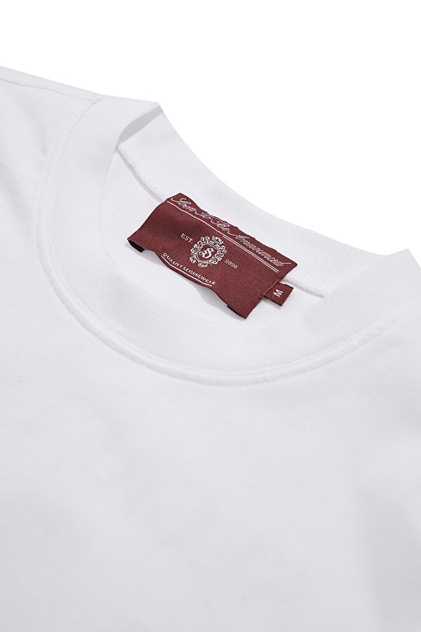 Relax Kalıp Beyaz Bisiklet Yaka Baskılı T-Shirt 3