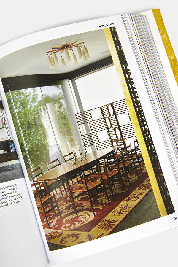 100 Interiors Around the World 16