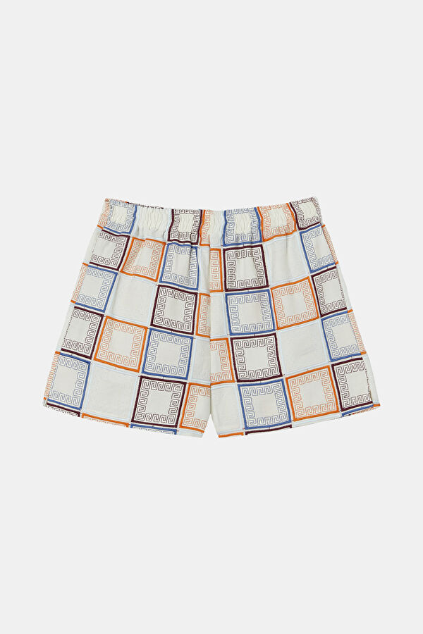 Multicolor Design Filled Shorts