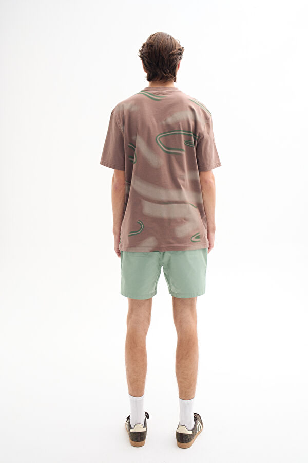 Coffee-colored crew neck men's T-shirt 2
