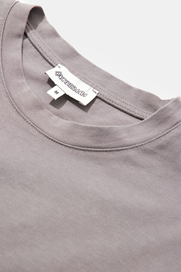 Gray Crew Neck Embroidered T-Shirt 3
