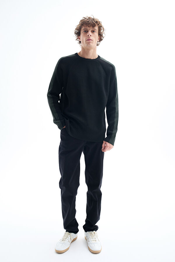 Black Knitted Men's Sweater