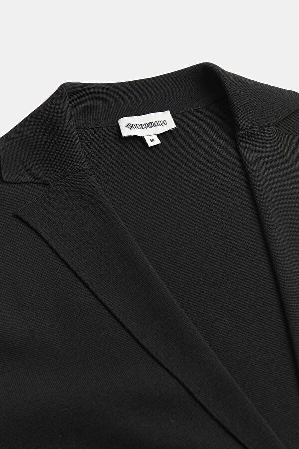 Men's Jacket with Black Buttons 3