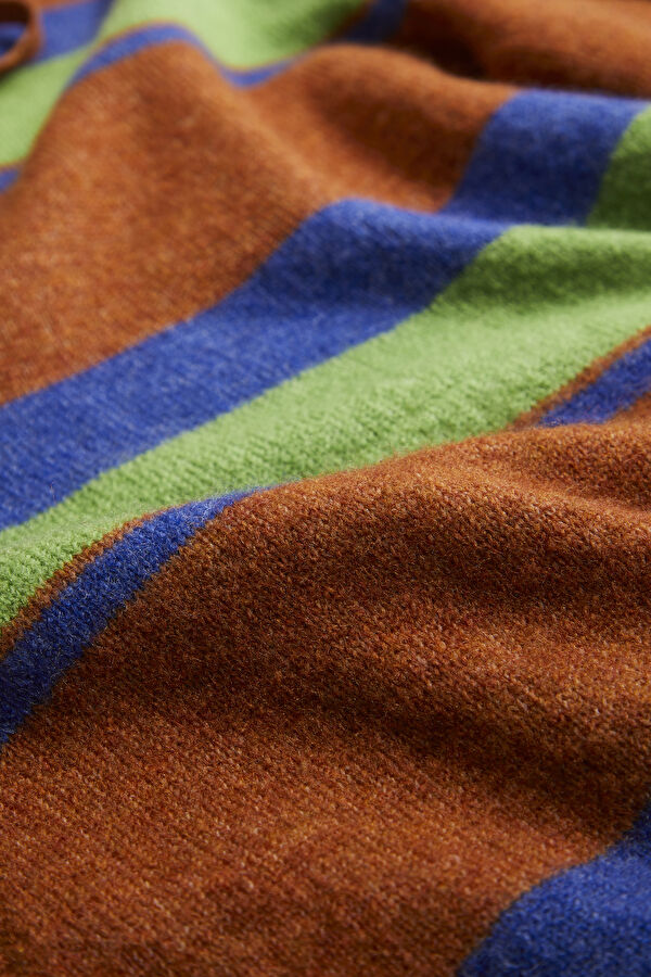 Colorful Striped Pattern Knitted Men's Sweater 7