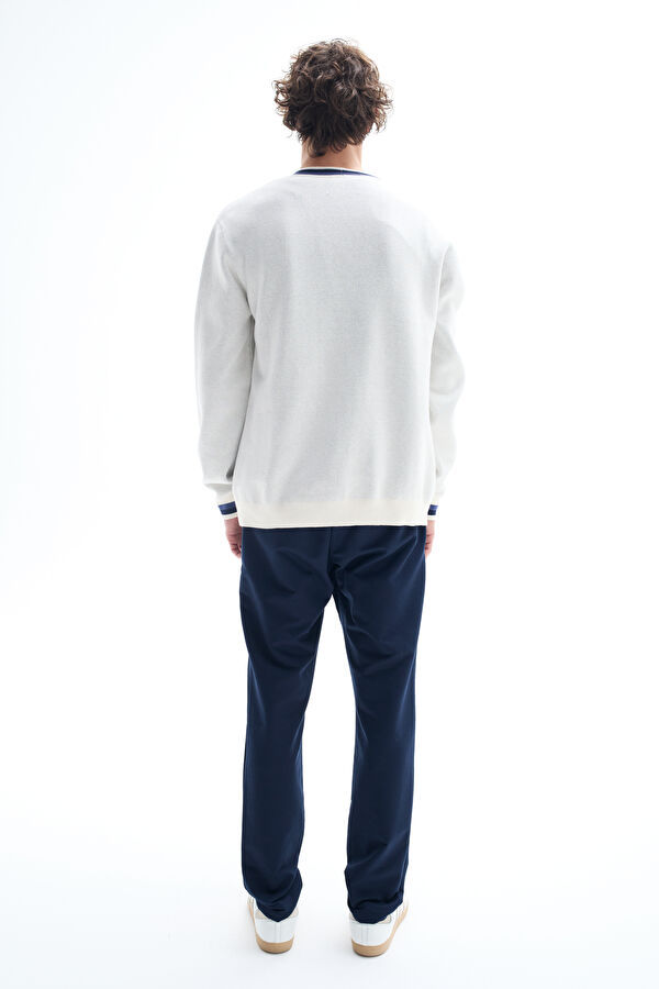 White Knitted Patterned Knitted Cardigan 2