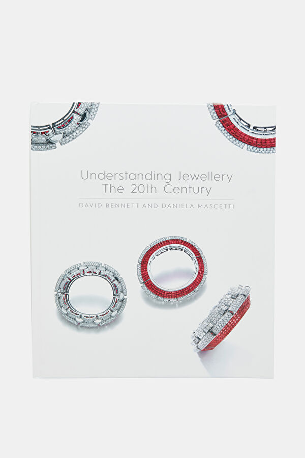 Understanding Jewellery The 20th Century 5