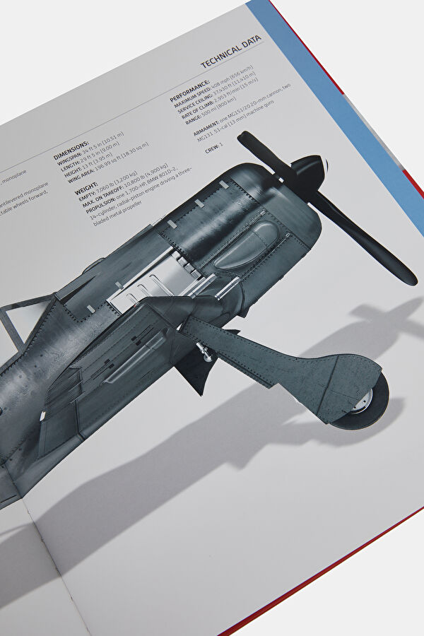 Combat Aircraft 7