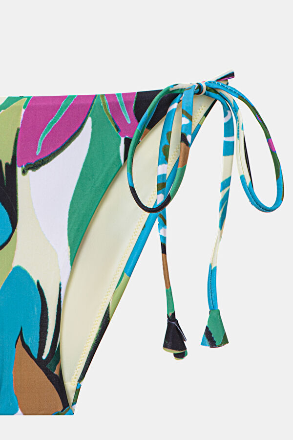 Multicolor Design Filled Bikini 6