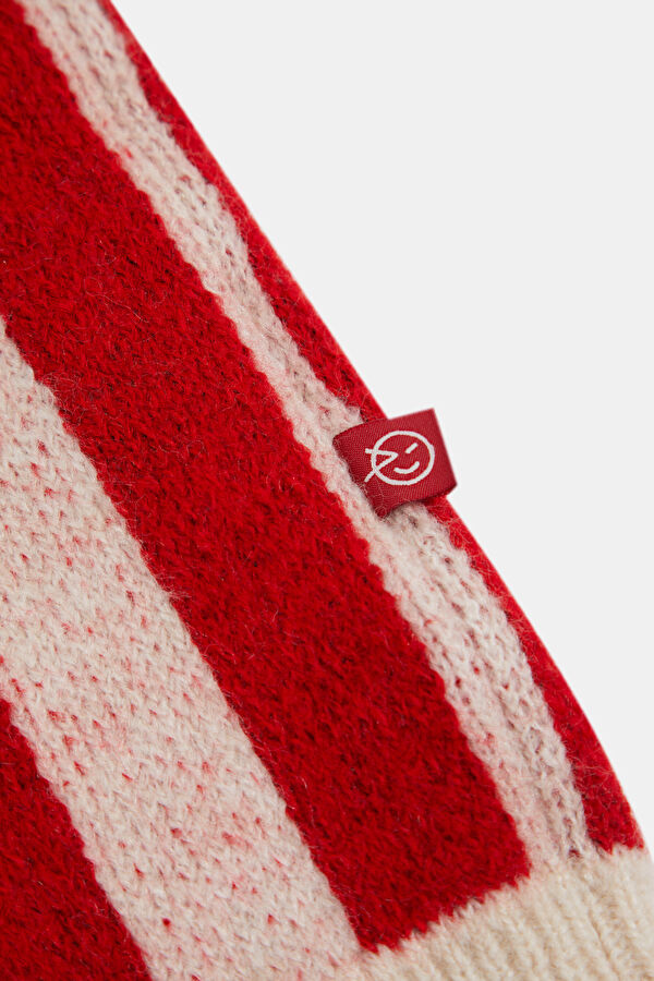 Red Striped Patterned Kids Vest 4