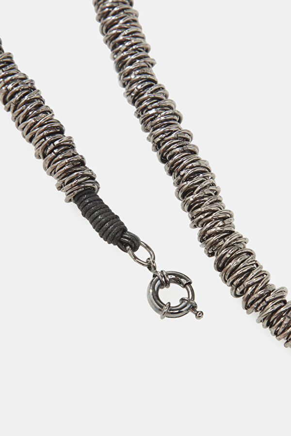 Siyah Metal Kolye 2