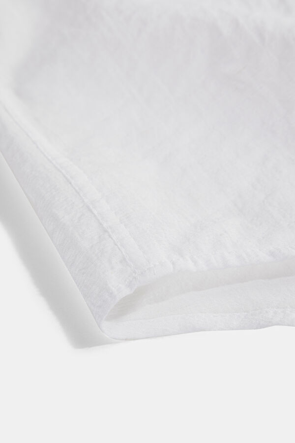 Relax Mold White Shirt 7