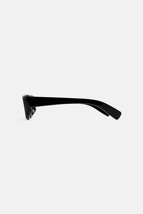 Black Glasses 2
