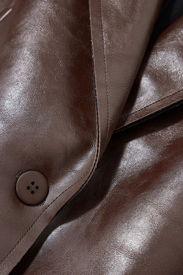 Burgundy Buttoned Women's Jacket 4
