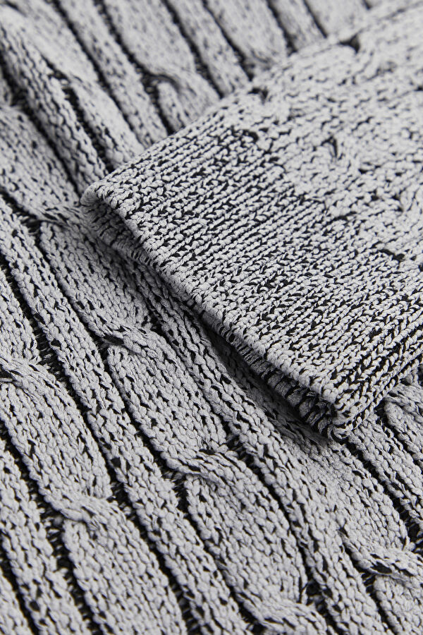 Grey Knitted Pattern Men's Sweater 8