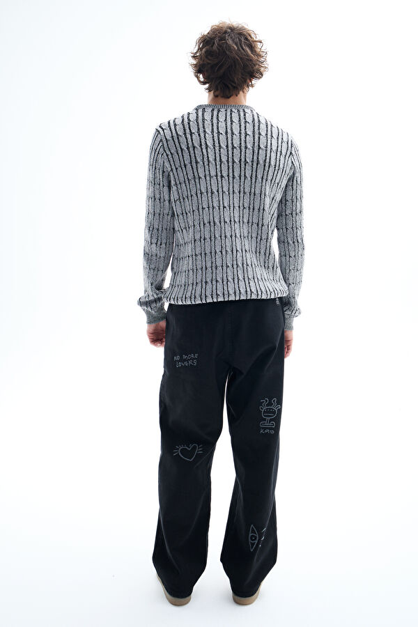 Grey Knitted Pattern Men's Sweater 2