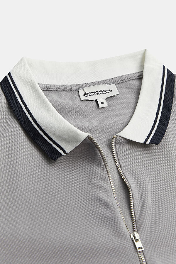 Grey Polo Collar Men's T-Shirt 3