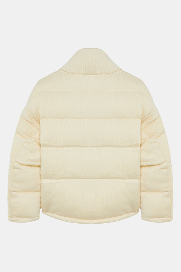 Cream Women's Coat 2