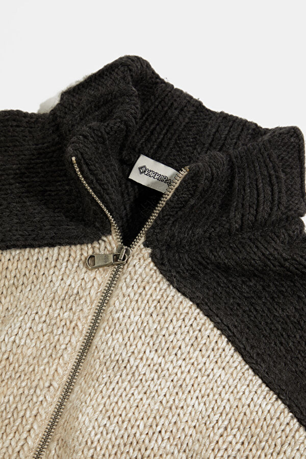 Multicolored Knit Women's Cardigan 3