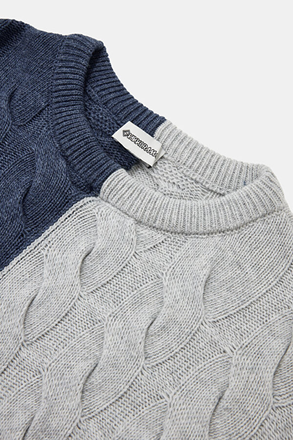 Colorful Knitted Pattern Women's Sweater 3