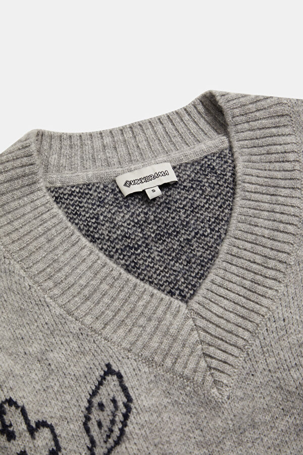 Gray Sweater 4