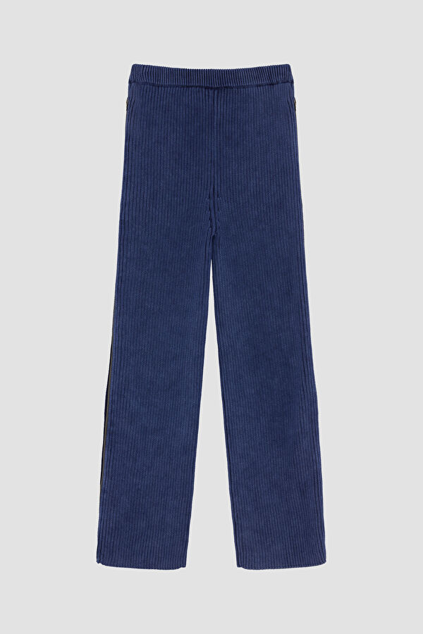 Navy Blue Women's Trousers 2
