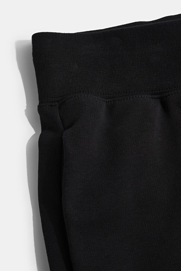 Black Shorts 4