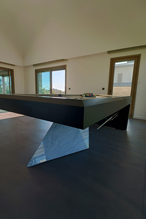 Billiard Table Set Black with Marble Legs 2