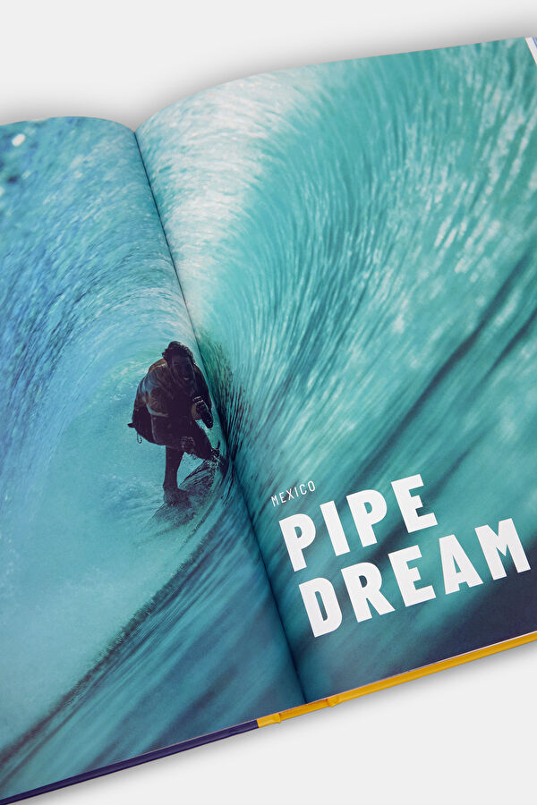 The Breitling Book Of Surfing 10