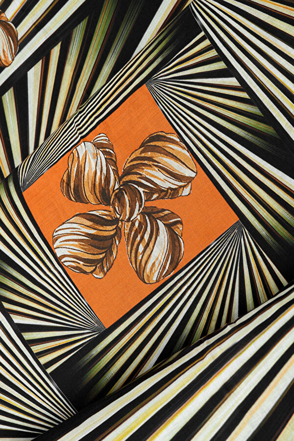 Black Patterned Pareo 5