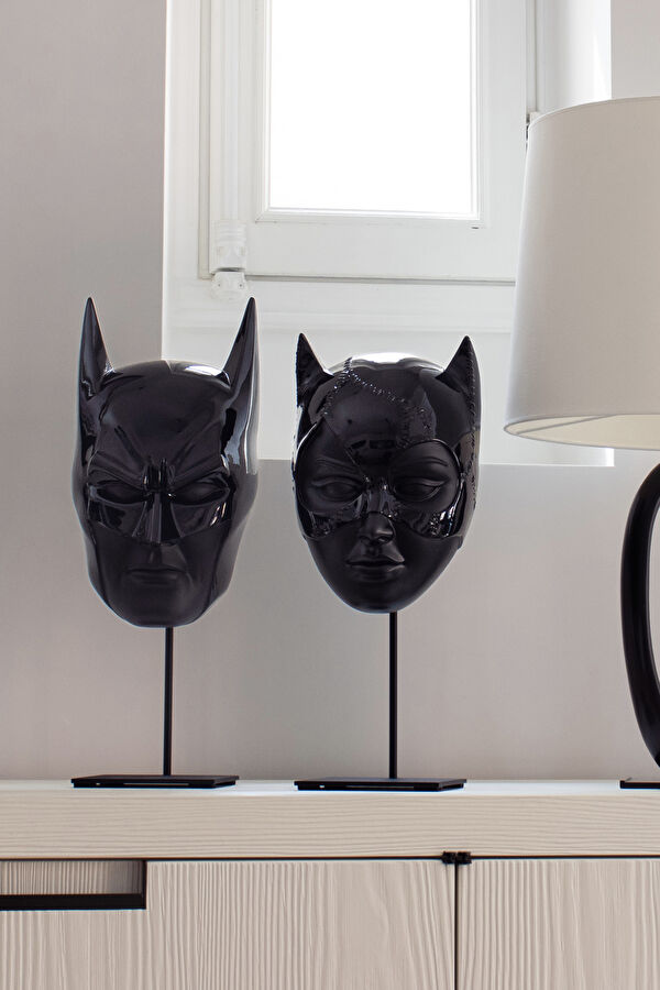 Mask Stand 2