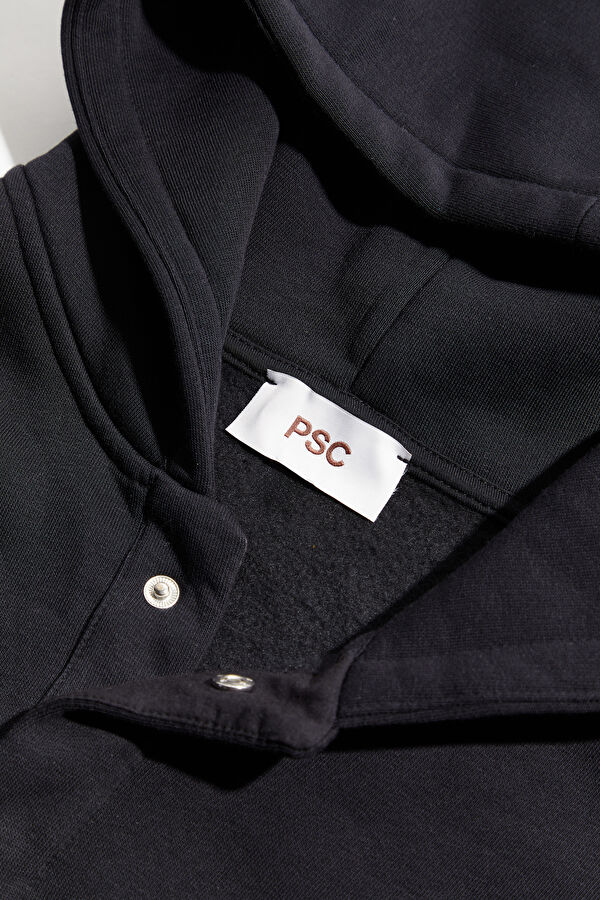 Siyah Kapuşonlu Erkek Sweatshirt 3