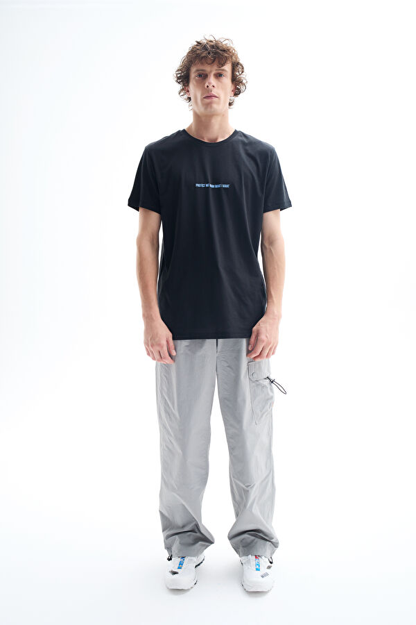 Relax Kalıp Siyah Bisiklet Yaka Baskılı Erkek T-Shirt