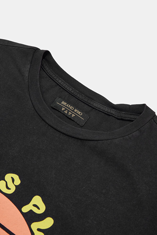 Relax Kalıp Siyah Bisiklet Yaka Baskılı Erkek T-Shirt 3