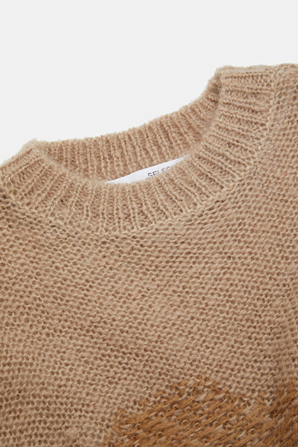 Cream Wool Women's Sweater 3